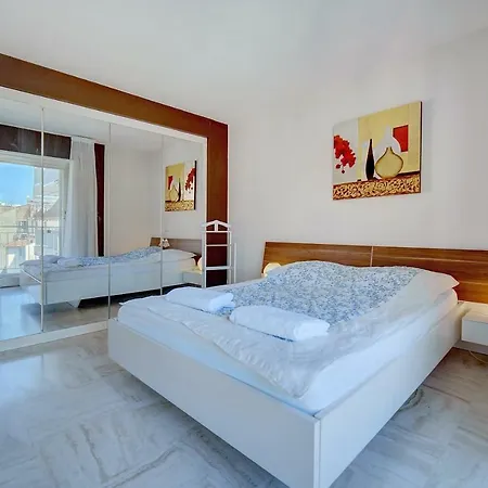 Louis Blanc/forville Apartmán *