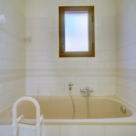 Louis Blanc/forville Apartmán